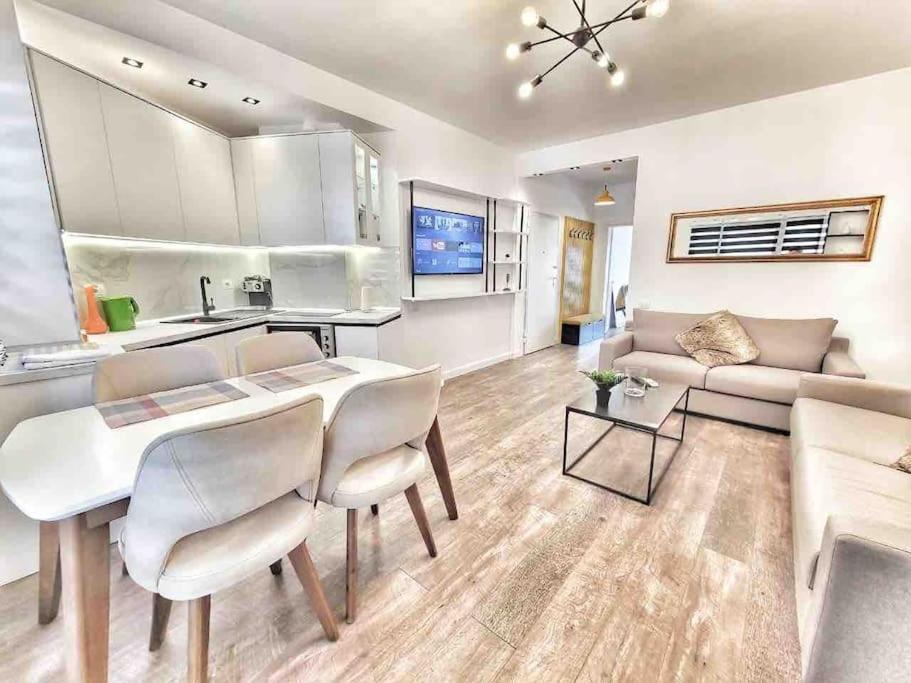 53° Bs Skanderbeg City Center Comfort Tiranë Eksteriør bilde