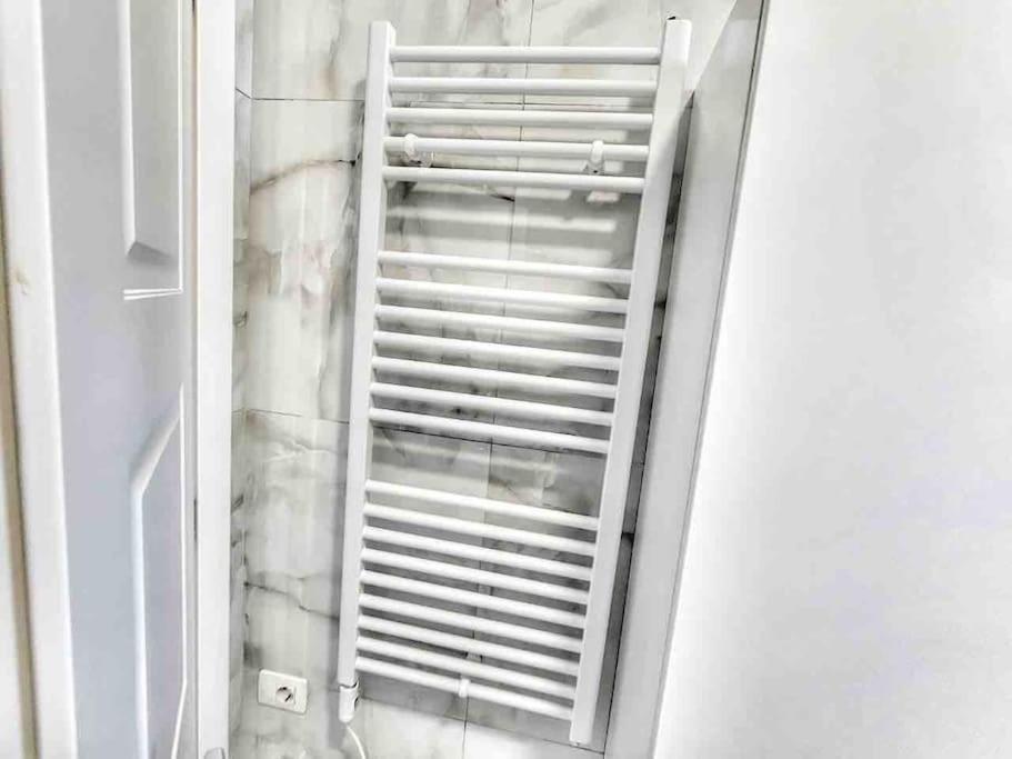 53° Bs Skanderbeg City Center Comfort Tiranë Eksteriør bilde